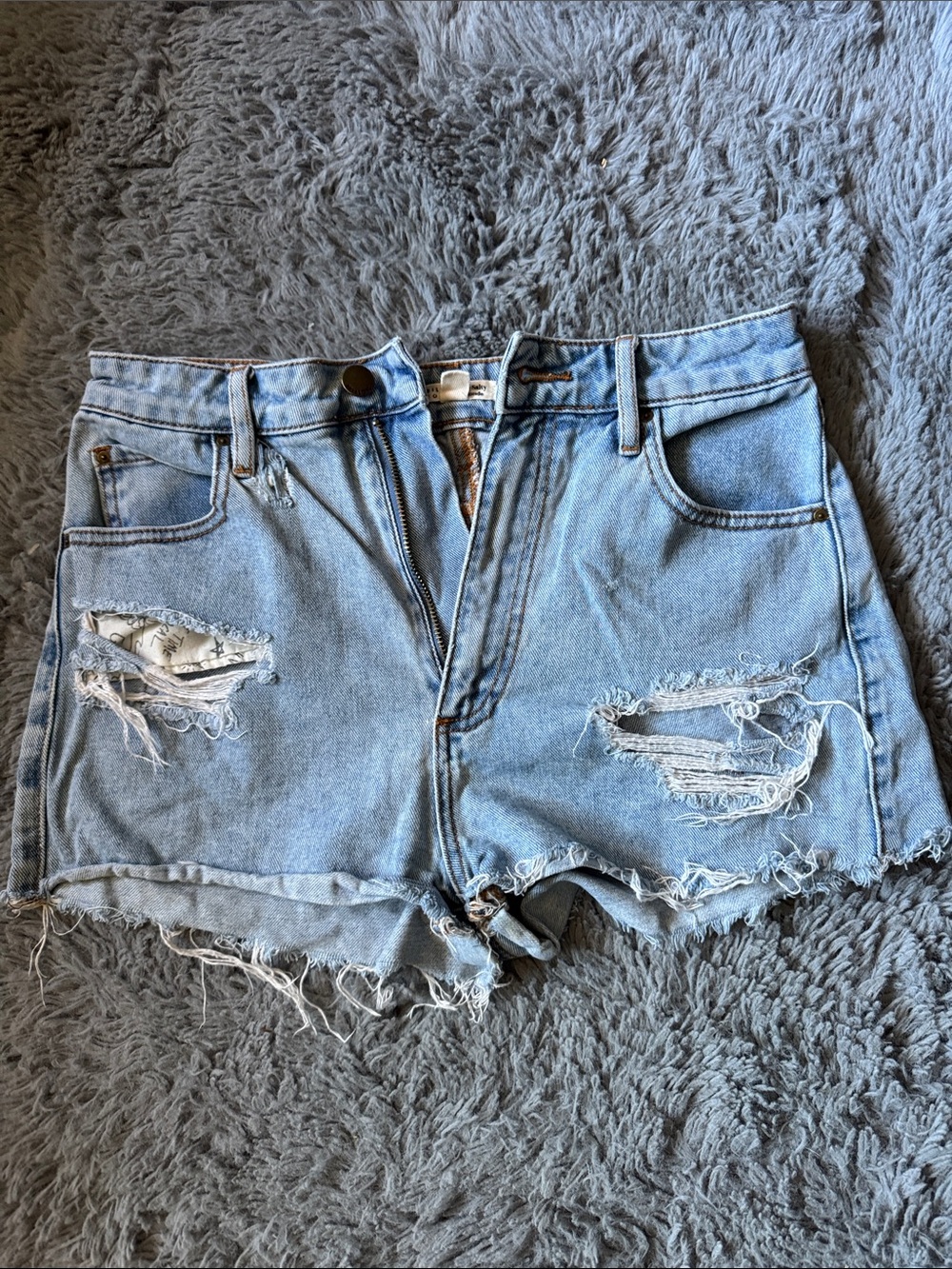 Billa Bong Distressed Denim Women's Shorts Size 26